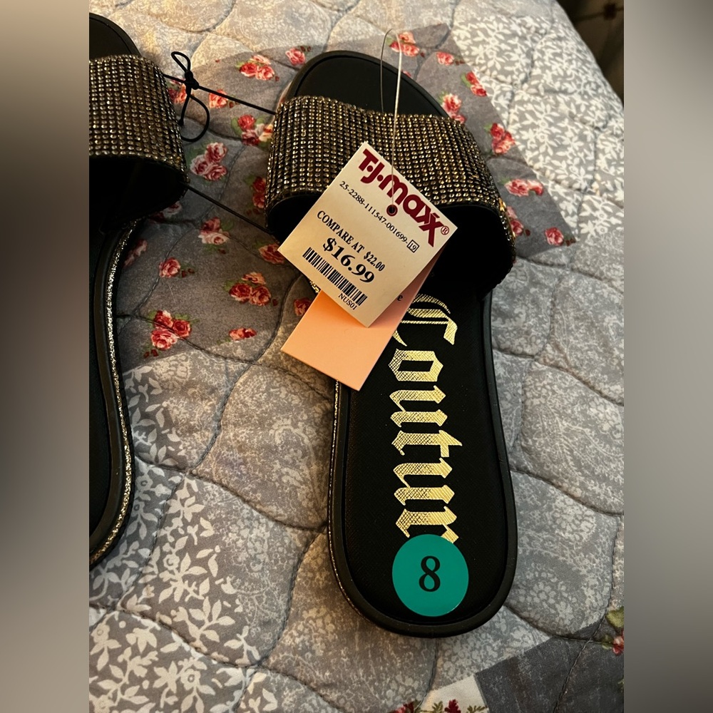 New Juicy couture slide sandals